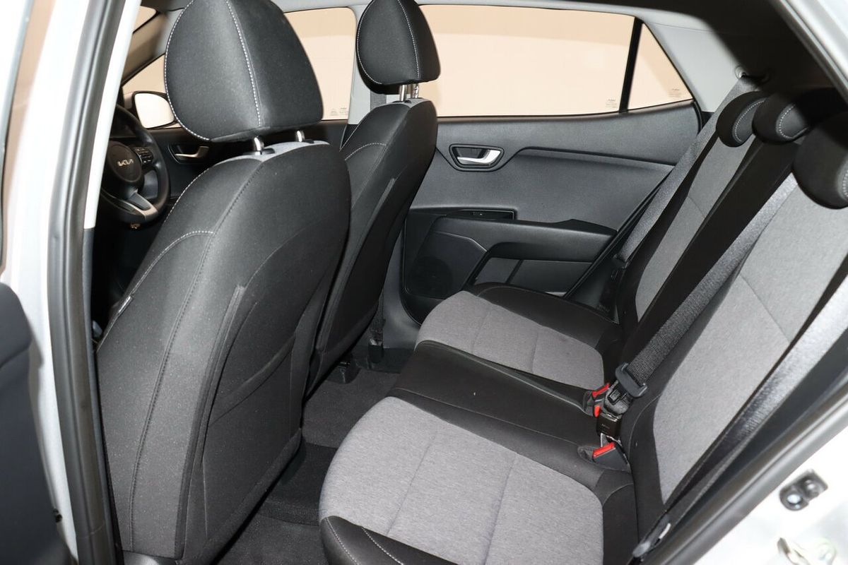 2024 Kia Stonic S YB
