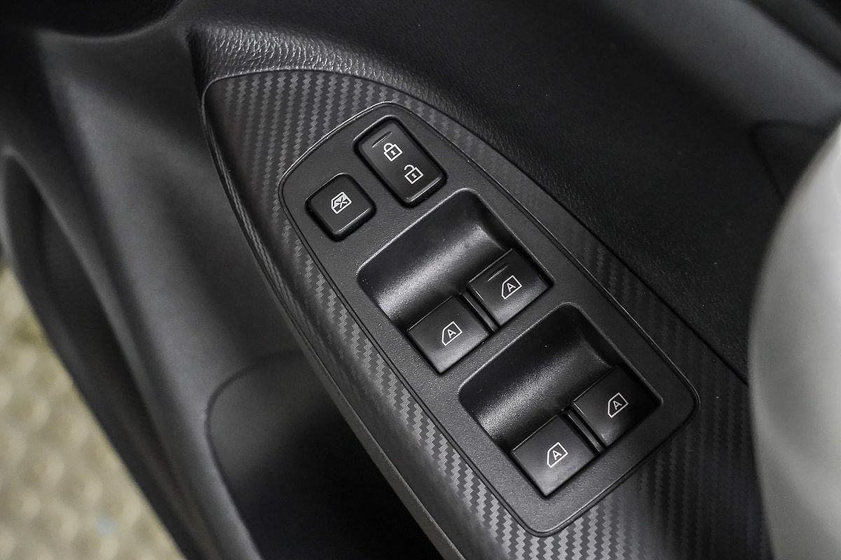 2019 Mitsubishi Eclipse Cross LS YA
