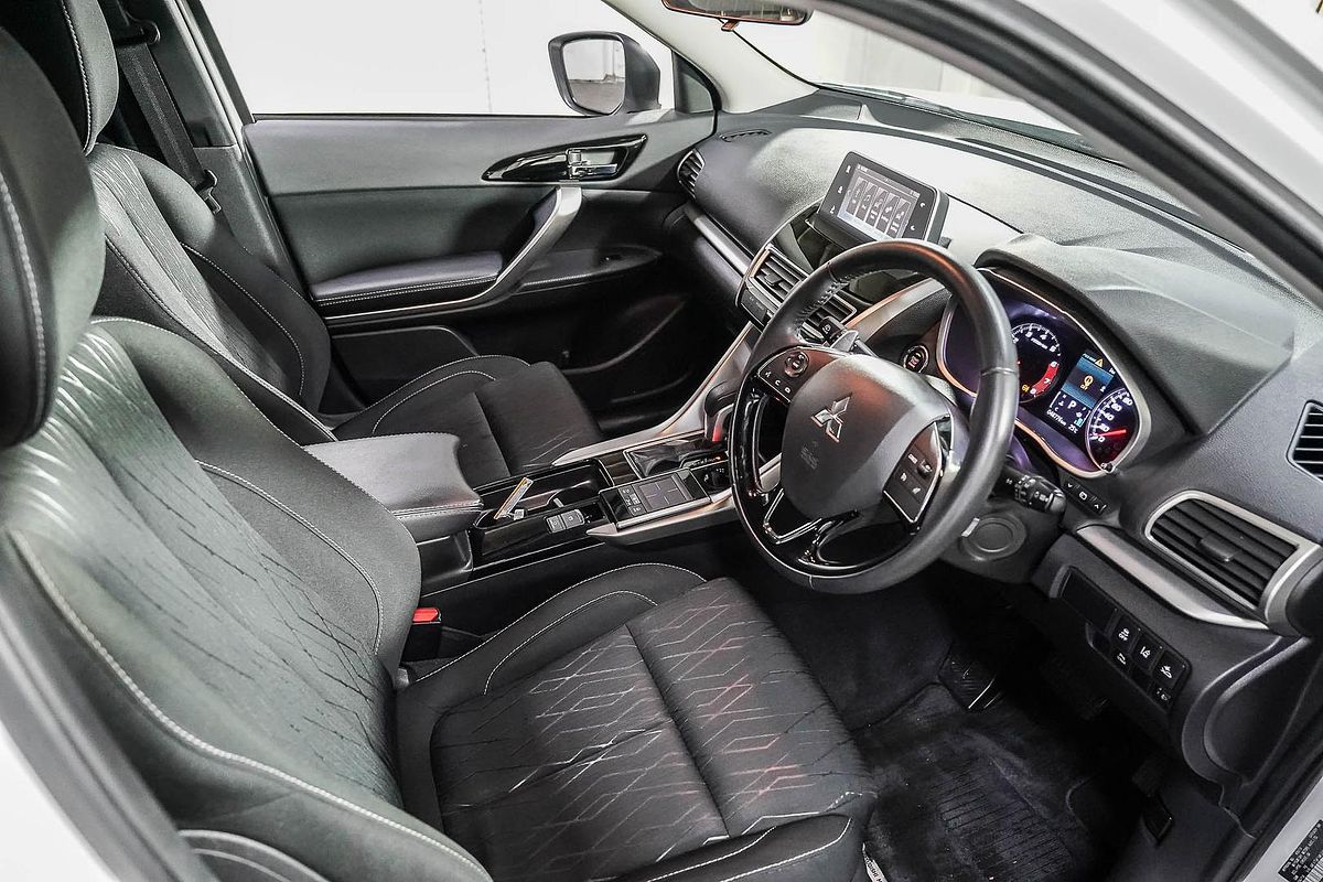 2019 Mitsubishi Eclipse Cross LS YA