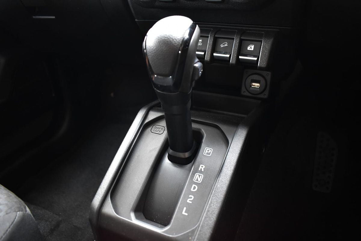 2023 Suzuki Jimny GLX GJ