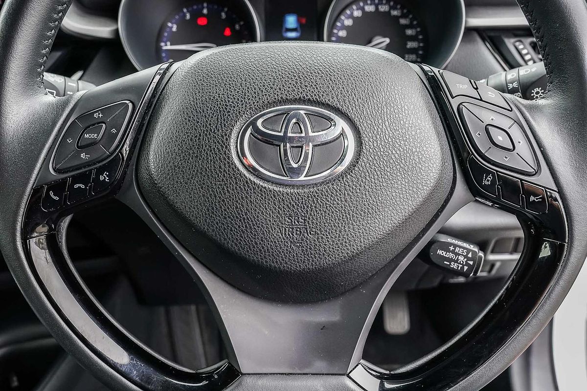 2023 Toyota C-HR GXL NGX10R