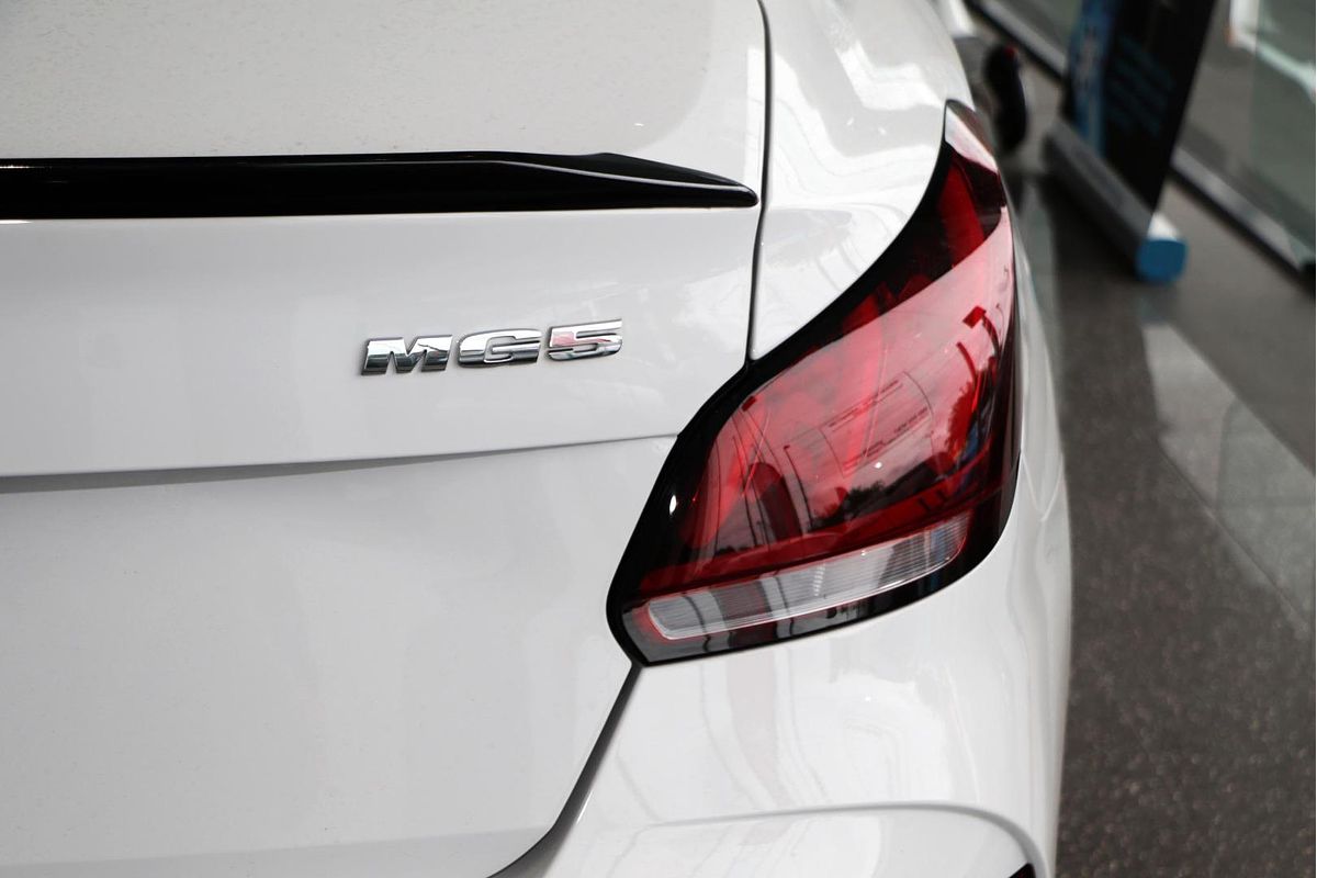 2023 MG MG5 Vibe