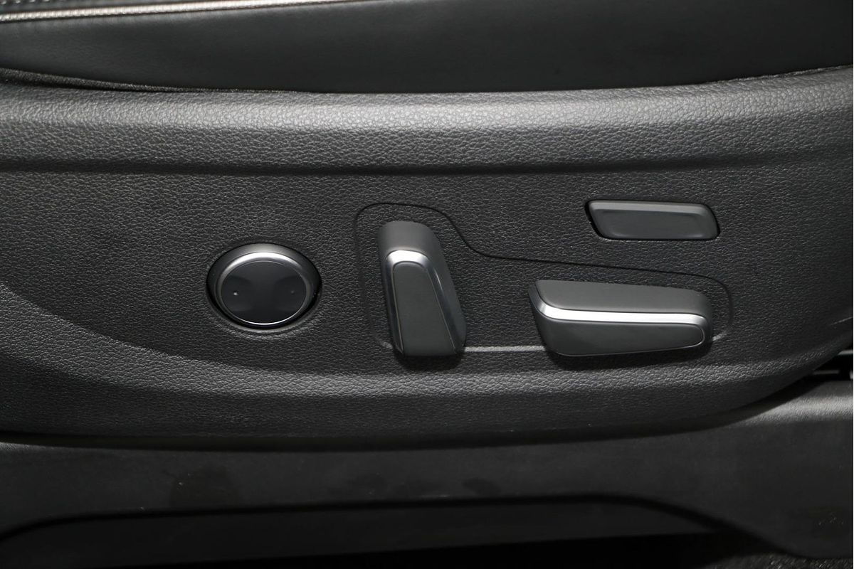 2024 Hyundai Palisade Calligraphy Black Ink LX2.V5