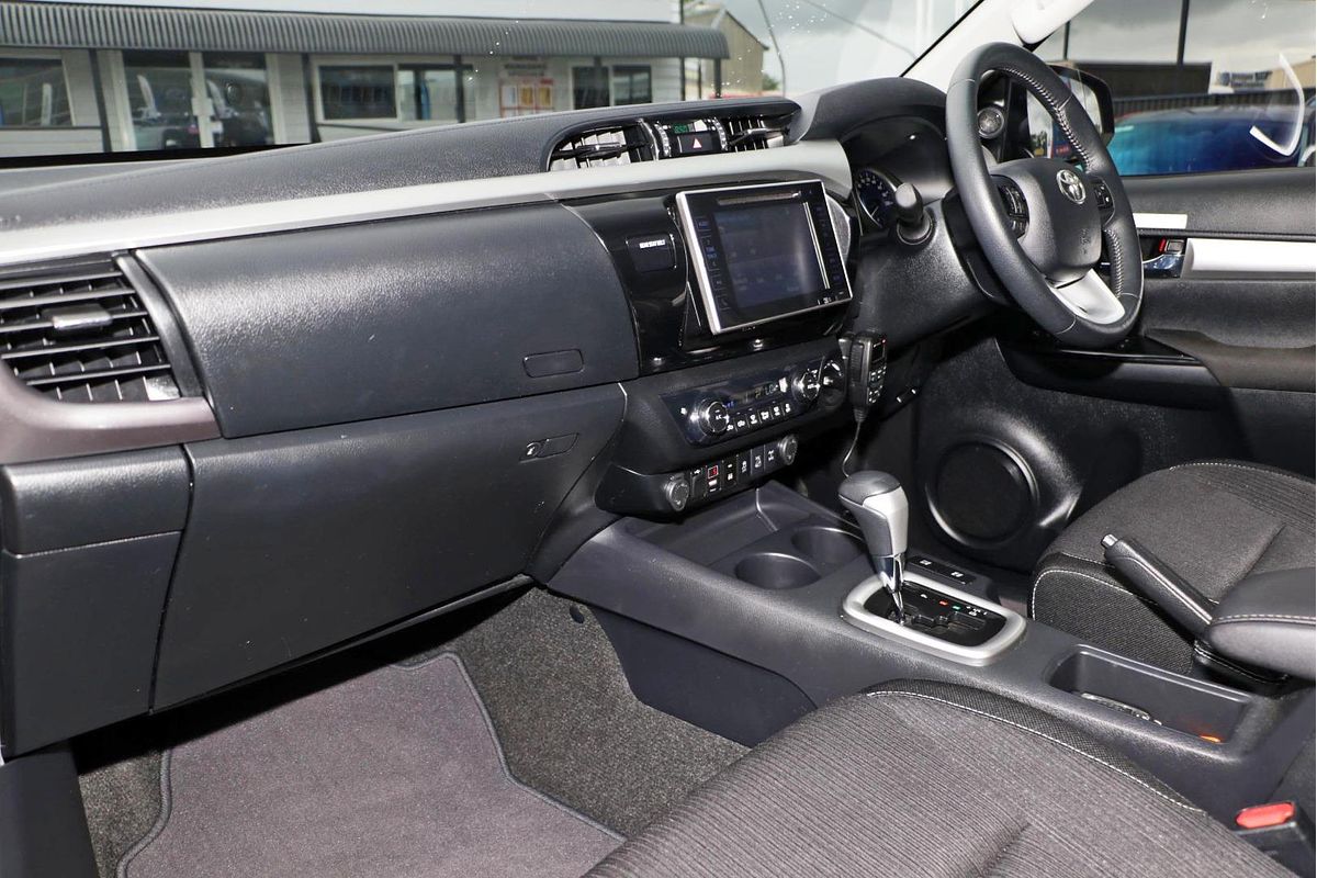 2018 Toyota Hilux SR5 GUN126R 4X4