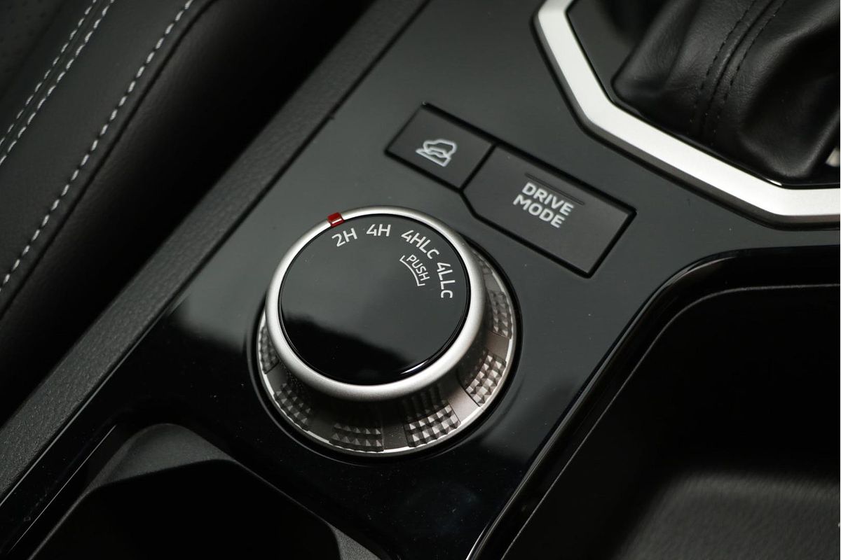 2024 Mitsubishi Triton GLS MV 4X4
