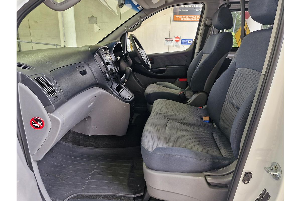 2012 Hyundai iLoad TQ2-V