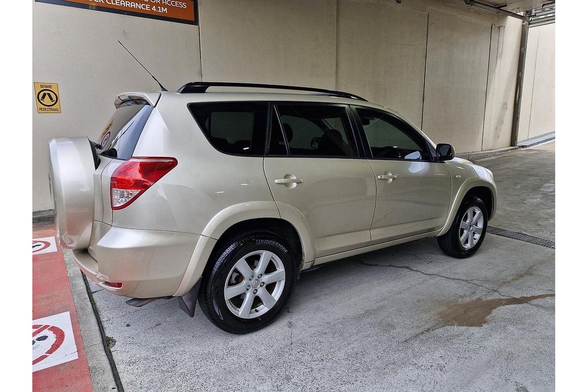 2006 Toyota RAV4 Cruiser ACA33R