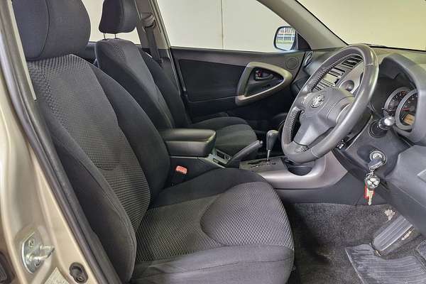 2006 Toyota RAV4 Cruiser ACA33R