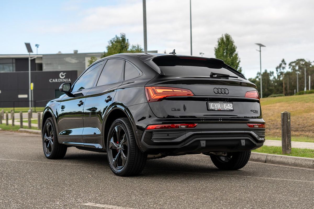 2023 Audi Q5 40 TDI S Line FY