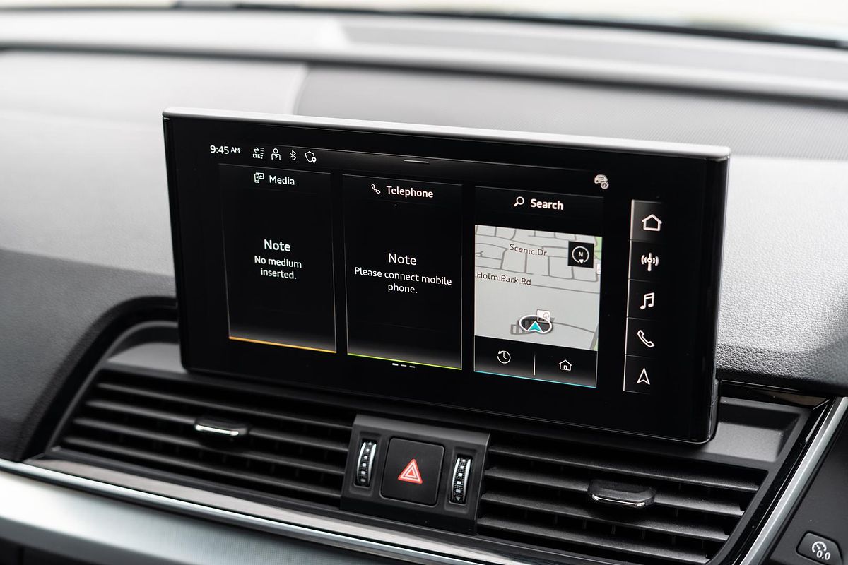 2023 Audi Q5 40 TDI S Line FY