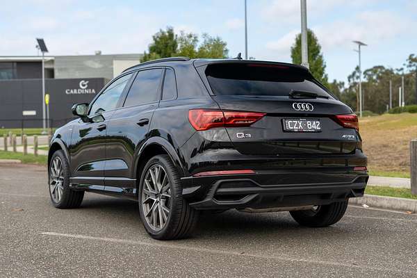 2024 Audi Q3 40 TFSI S line F3