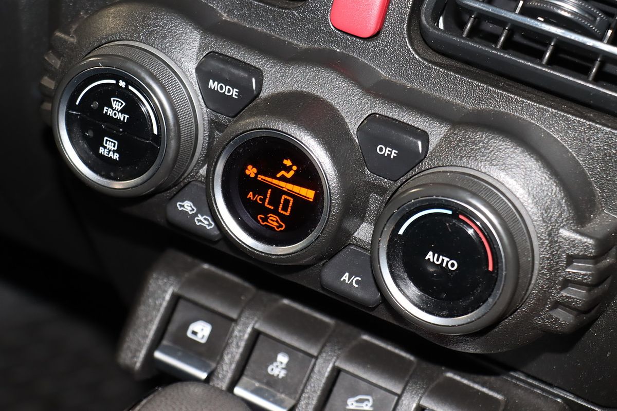 2021 Suzuki Jimny GLX GJ