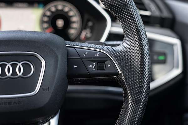 2024 Audi Q3 40 TFSI S line F3