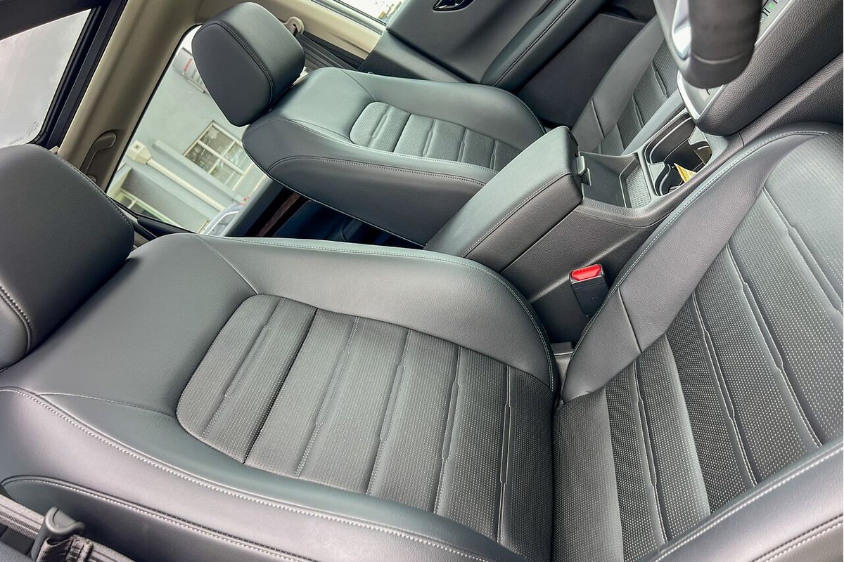 2023 Honda CR-V VTi LX RS