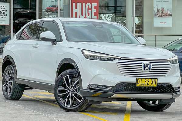 2023 Honda HR-V e:HEV L
