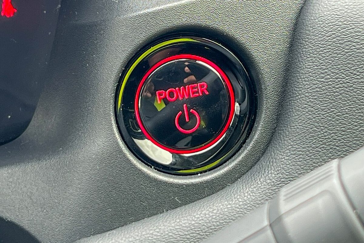 2023 Honda HR-V e:HEV L