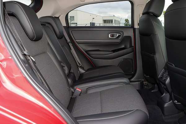 2023 Honda HR-V e:HEV L