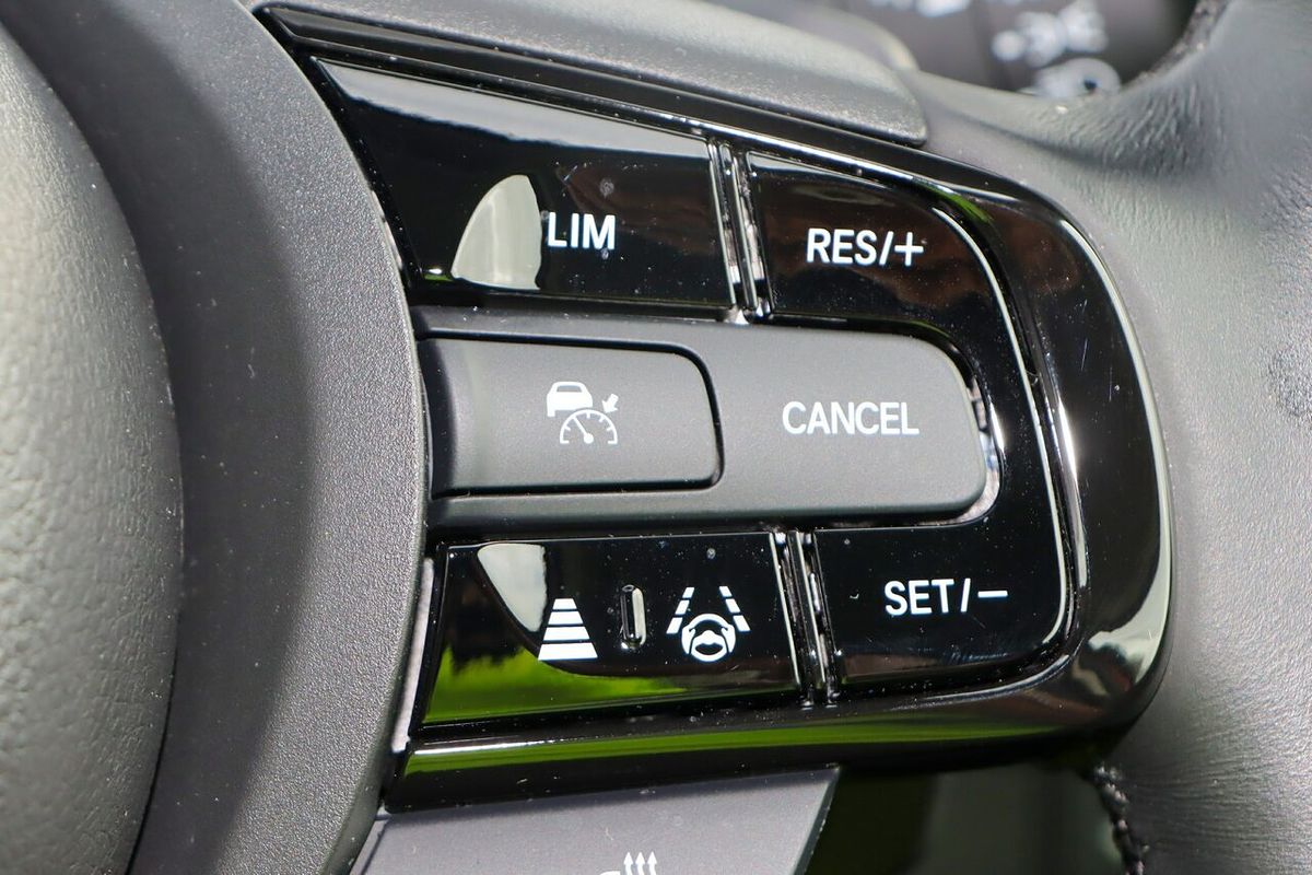 2023 Honda HR-V e:HEV L