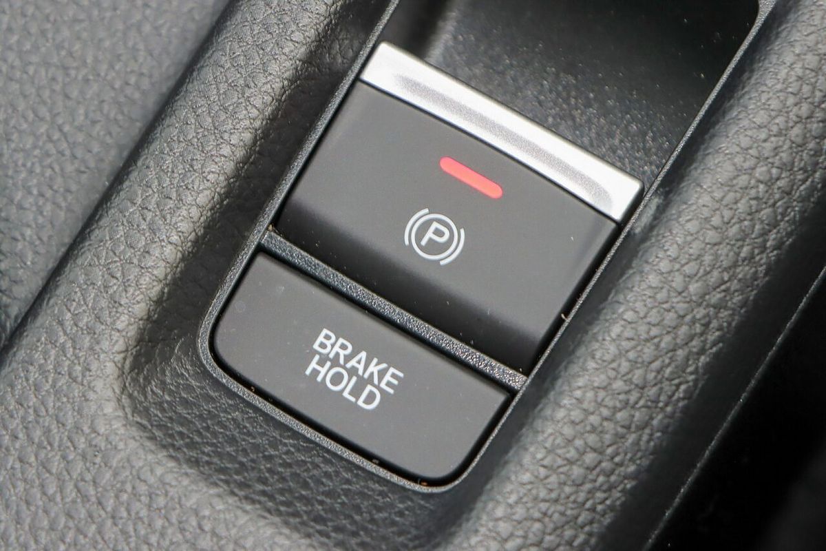 2023 Honda HR-V e:HEV L