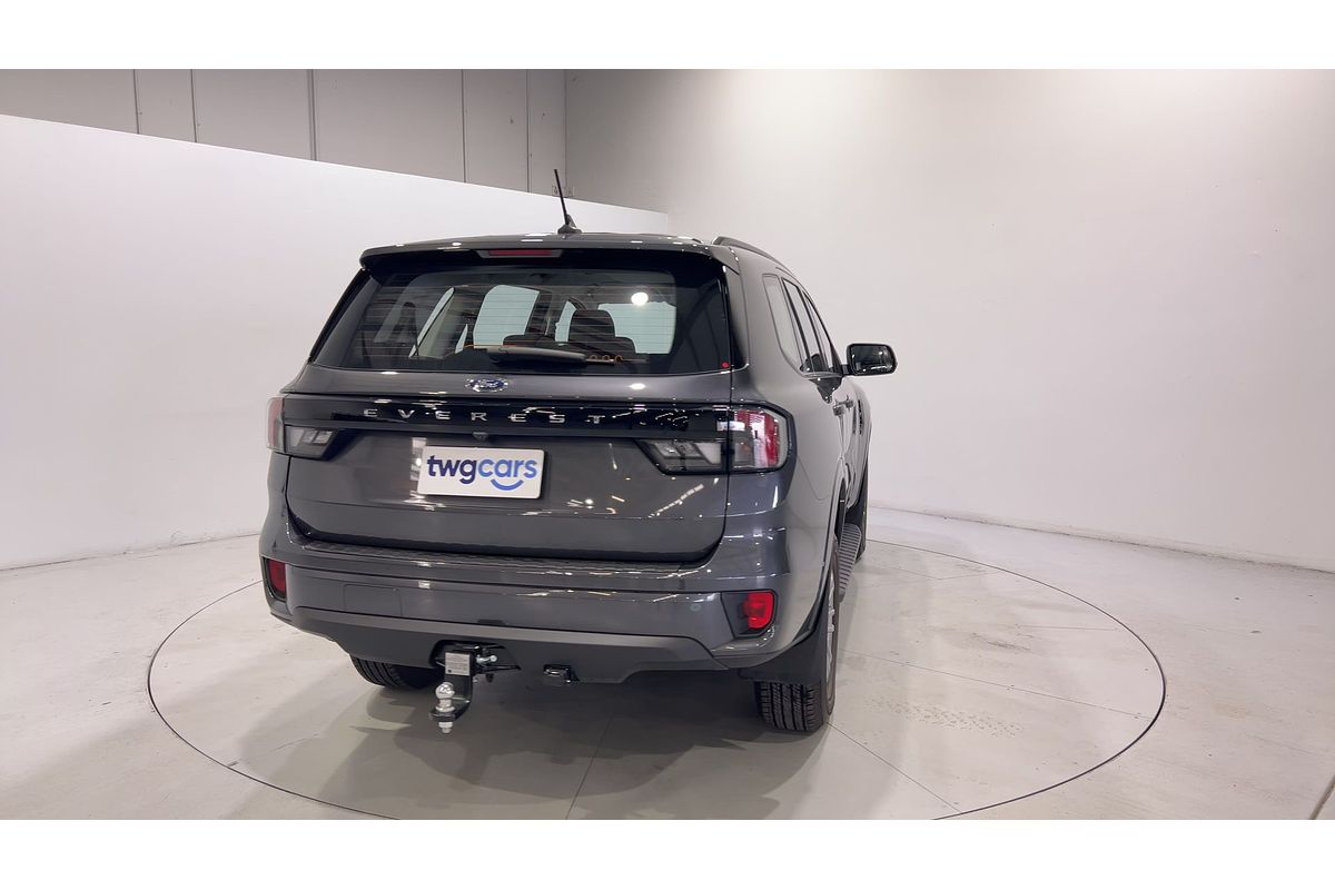 2024 Ford Everest Ambiente