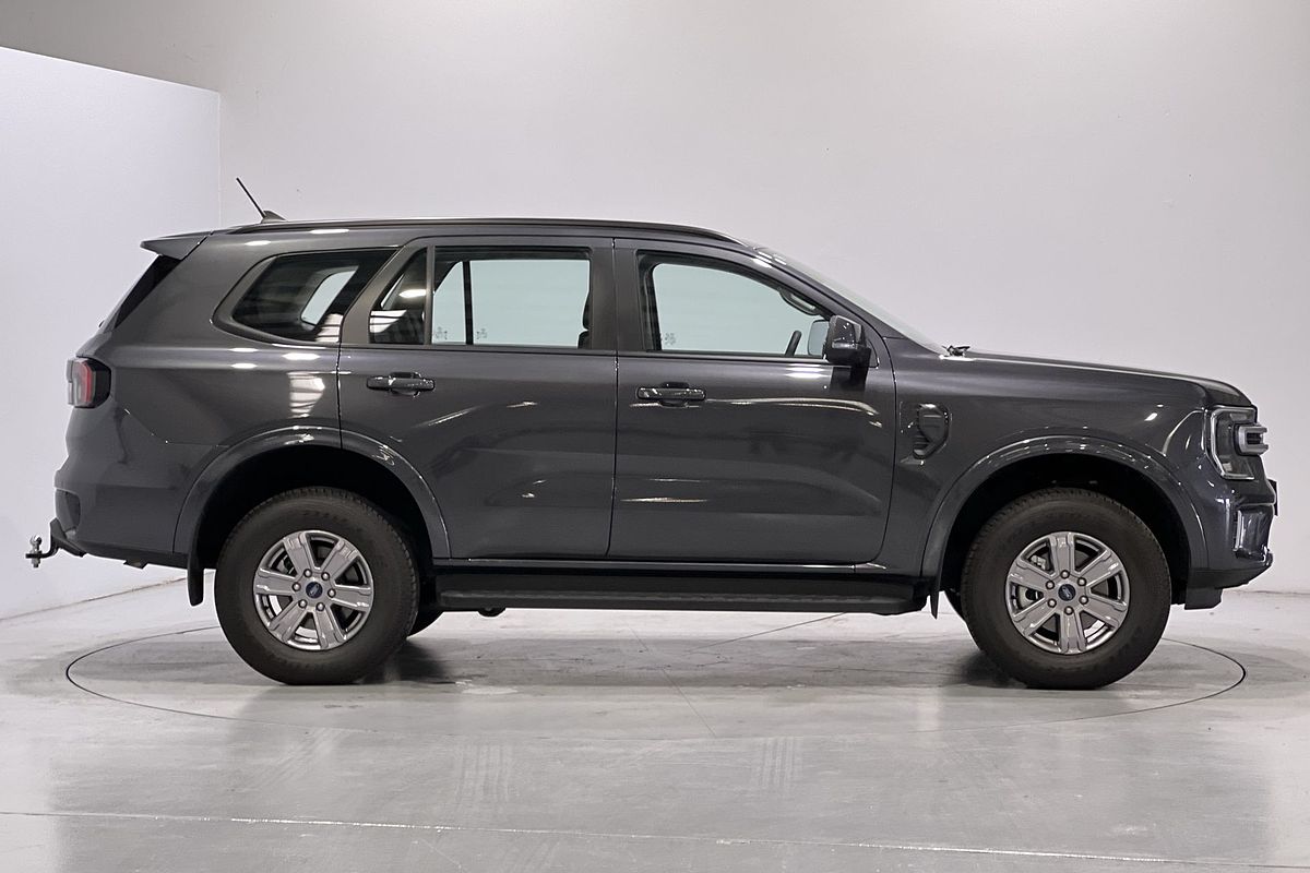 2024 Ford Everest Ambiente