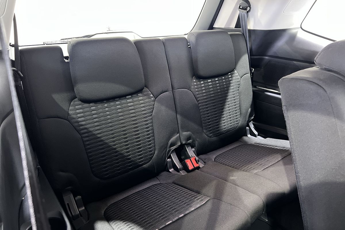 2024 Ford Everest Ambiente