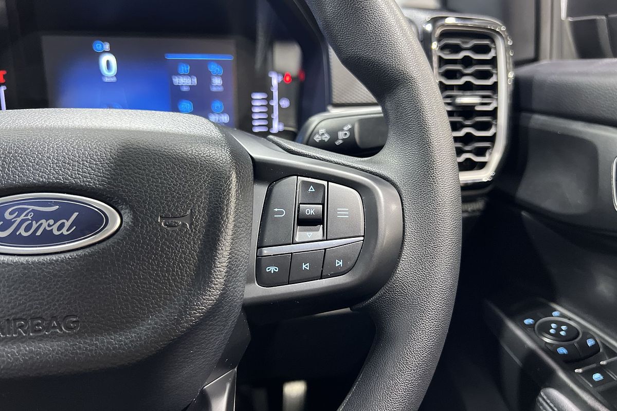 2024 Ford Everest Ambiente