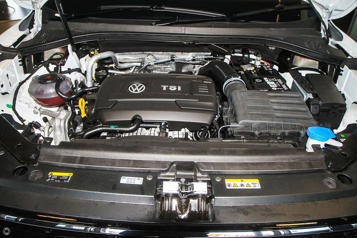 2024 Volkswagen Tiguan Wolfsburg Edition Allspace 5N