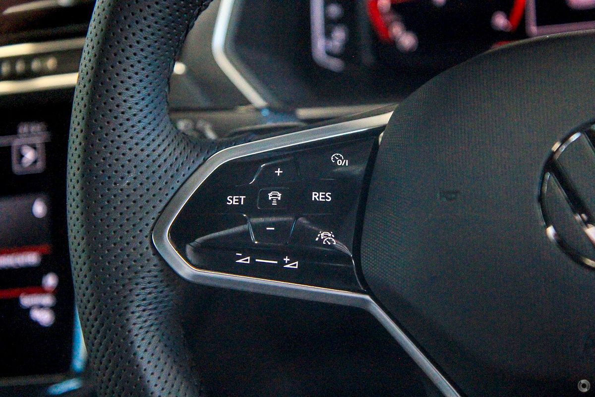 2024 Volkswagen Tiguan Wolfsburg Edition Allspace 5N