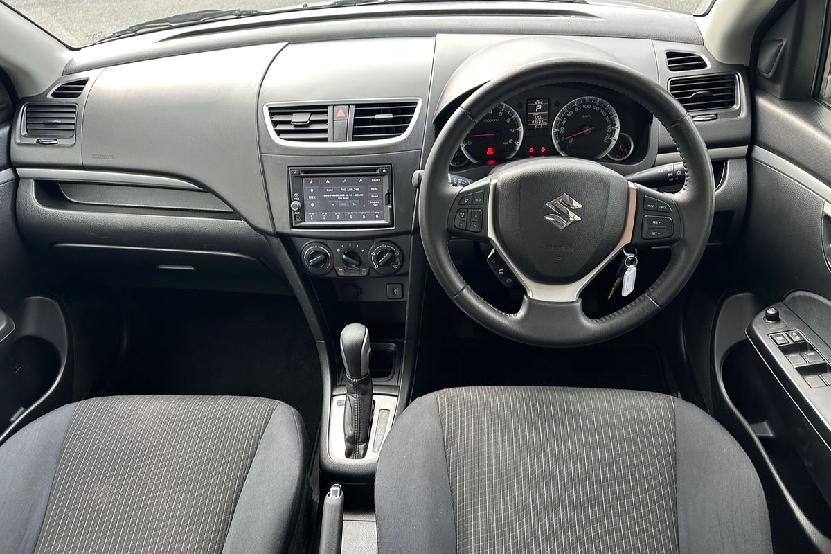 2015 Suzuki Swift GL Navigator FZ