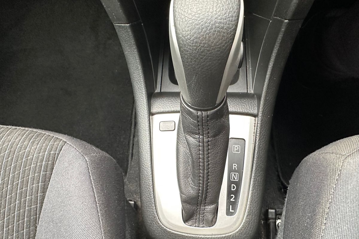 2015 Suzuki Swift GL Navigator FZ
