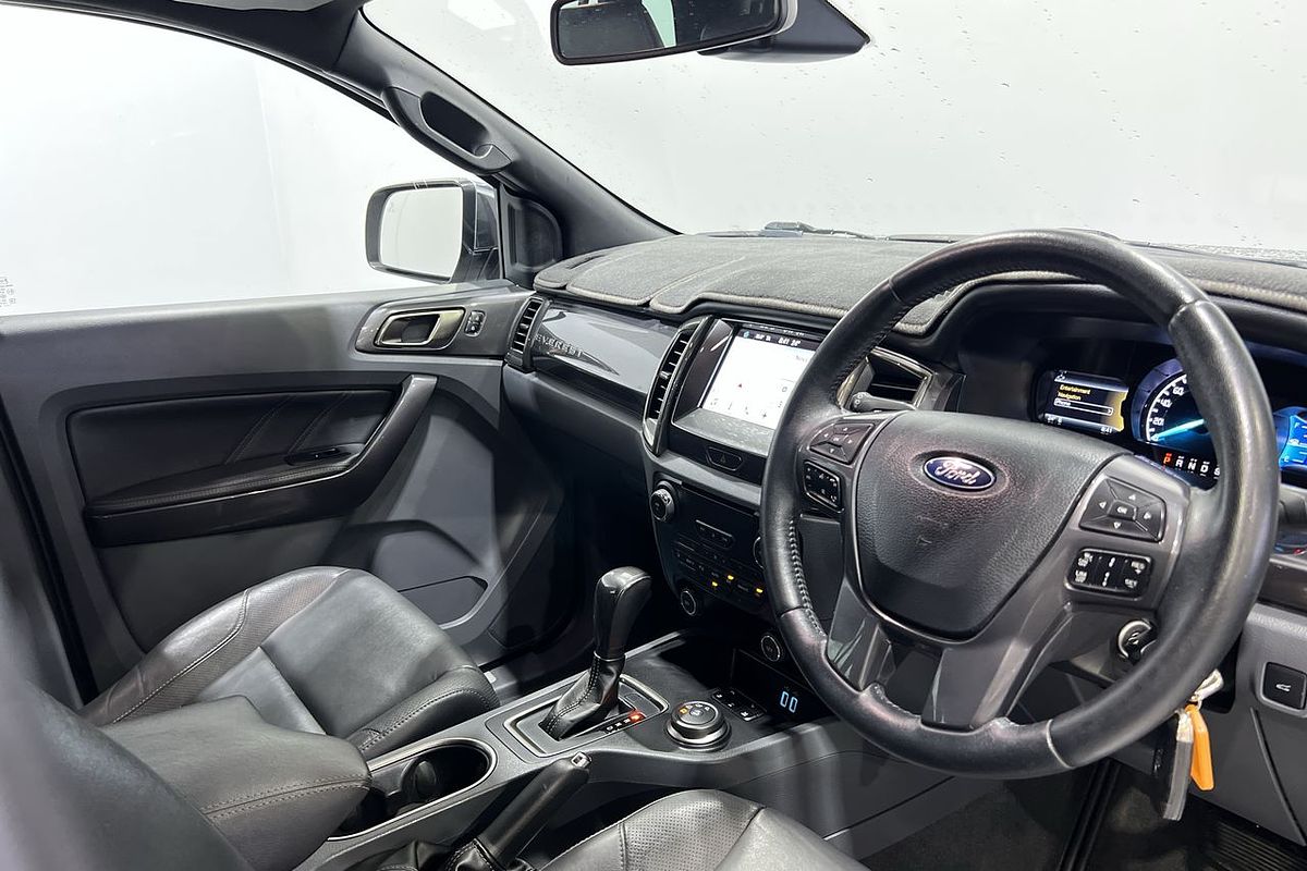 2017 Ford Everest Titanium UA
