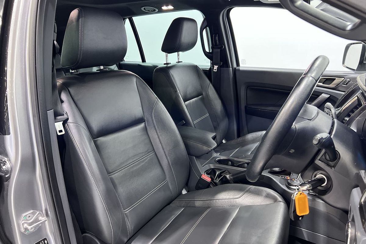 2017 Ford Everest Titanium UA