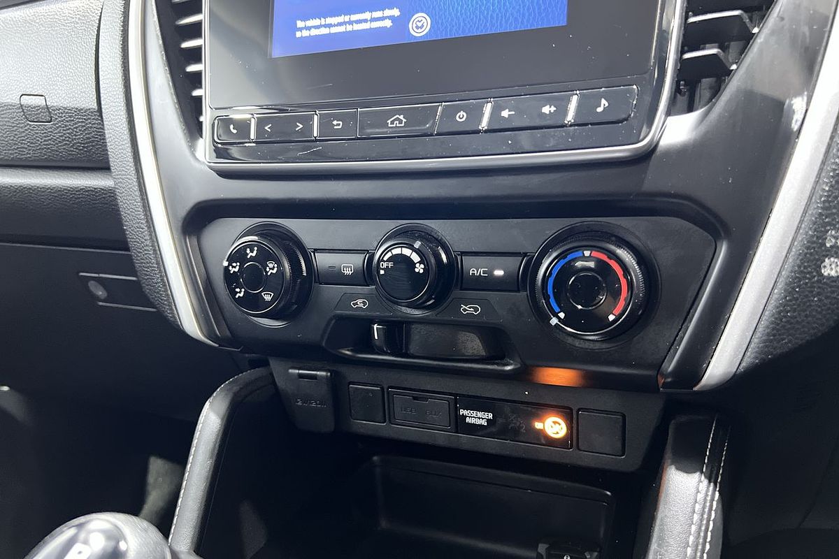 2022 Isuzu MU-X LS-M