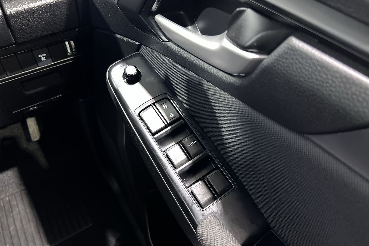 2022 Isuzu MU-X LS-M