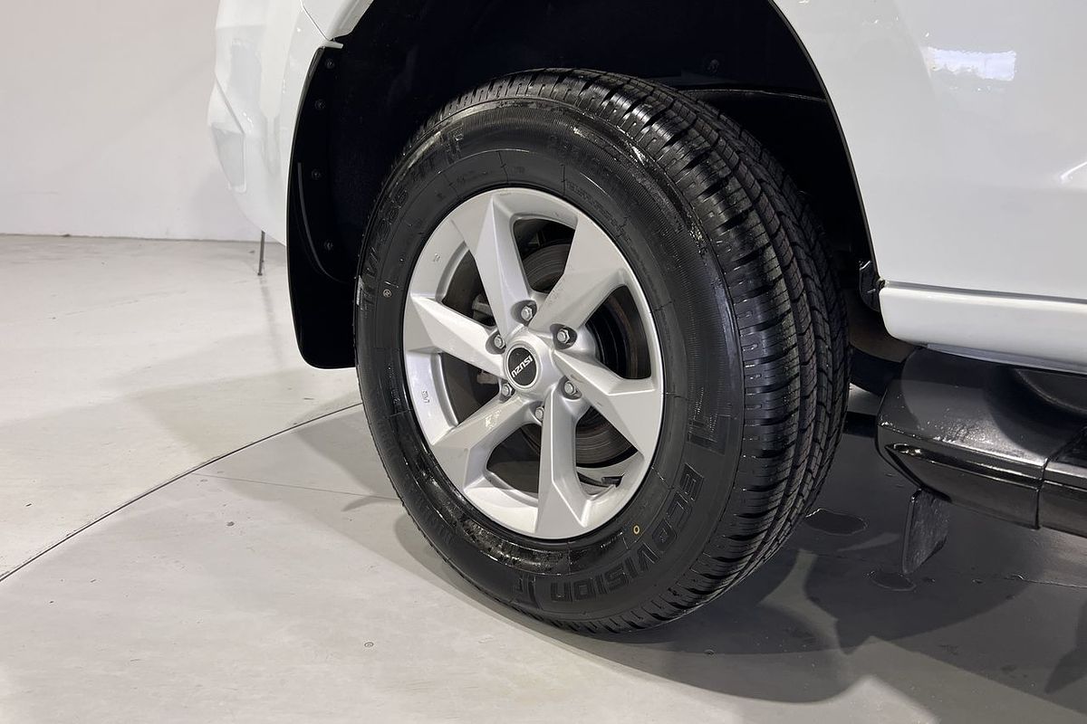 2022 Isuzu MU-X LS-M