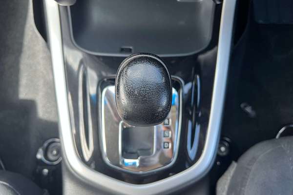 2015 Nissan Navara ST D23 4X4