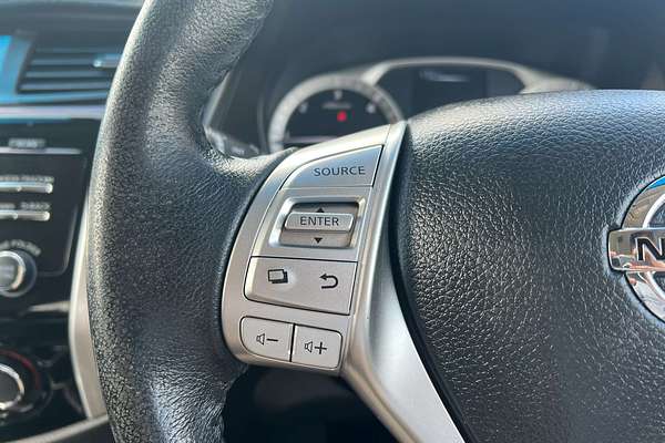 2015 Nissan Navara ST D23 4X4