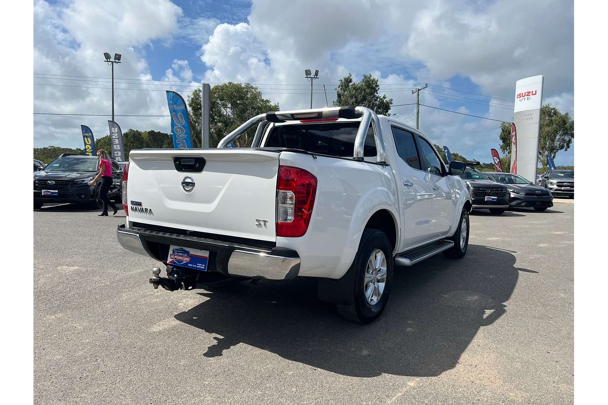 2015 Nissan Navara ST D23 4X4