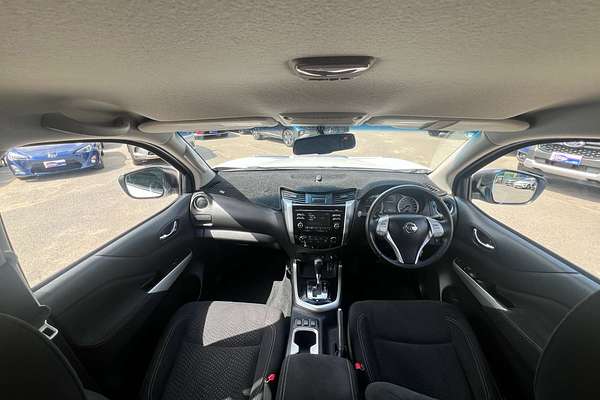 2015 Nissan Navara ST D23 4X4