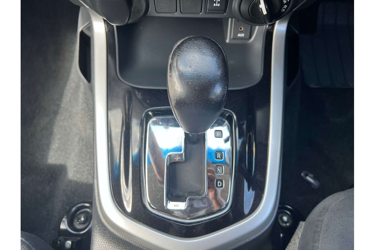 2015 Nissan Navara ST D23 4X4