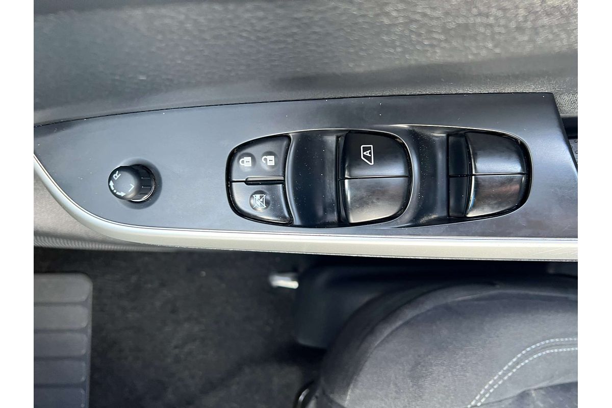 2015 Nissan Navara ST D23 4X4