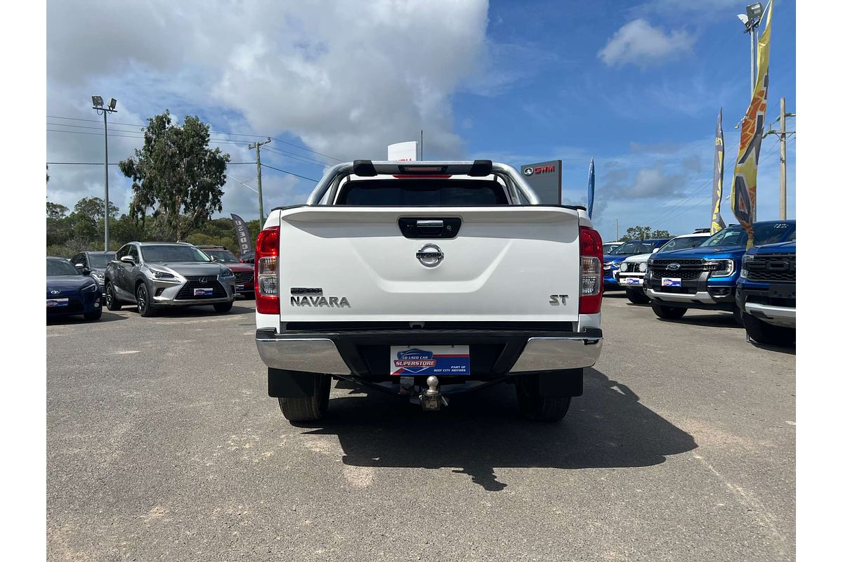 2015 Nissan Navara ST D23 4X4