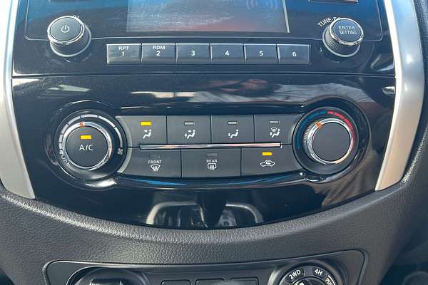 2015 Nissan Navara ST D23 4X4