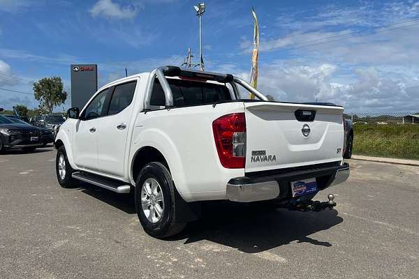 2015 Nissan Navara ST D23 4X4