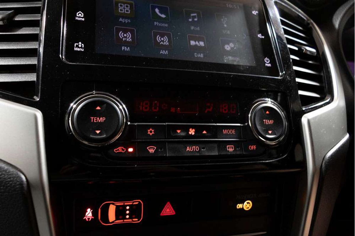 2020 Mitsubishi MR Triton GLS PREM 2.4L D 6A/T 4X4 DC PU