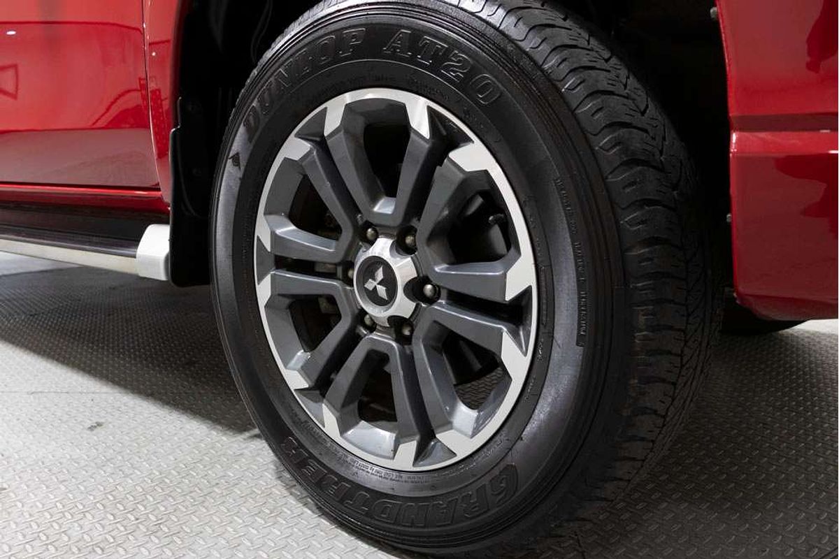 2020 Mitsubishi MR Triton GLS PREM 2.4L D 6A/T 4X4 DC PU
