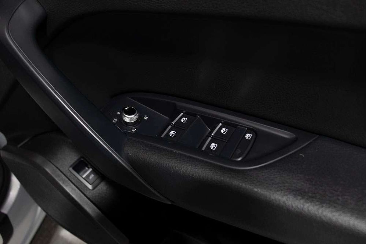 2019 Audi Q5 40 TDI design FY
