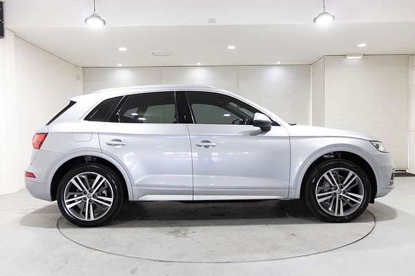 2019 Audi Q5 40 TDI design FY