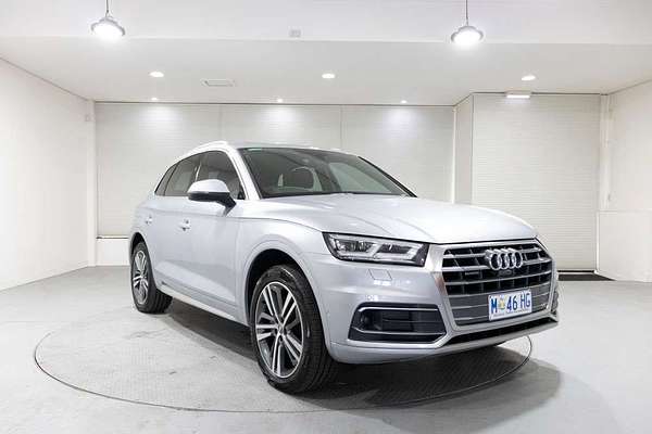 2019 Audi Q5 40 TDI design FY